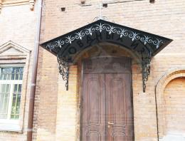 Кованый козырек. Индивидуальный дизайн №292