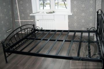 Кованая кровать, размер 180×200 №54