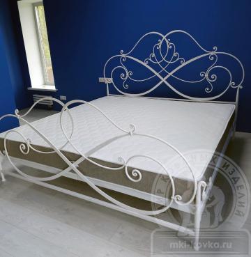 Кованая кровать, размер 200×200 №72