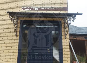 Кованый козырек. Индивидуальный дизайн №291