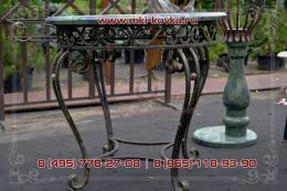 Кованый стол круглый с каменной столешницей №27 от 23 000 руб.