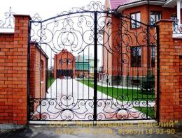 Кованые ворота №111 от 10 000 руб. за м2